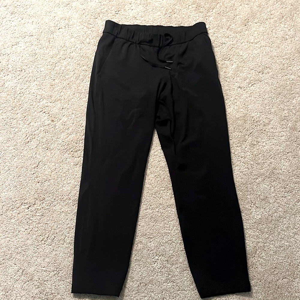 LULULEMON JOGGERS